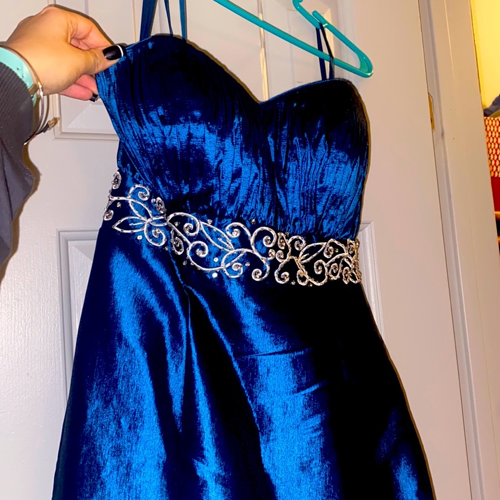 navy blue strapless gown
